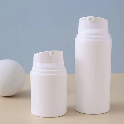 클래식형 30ml 50ml 100ml 흰색 공기 없는 펌프 병 개인 관리용