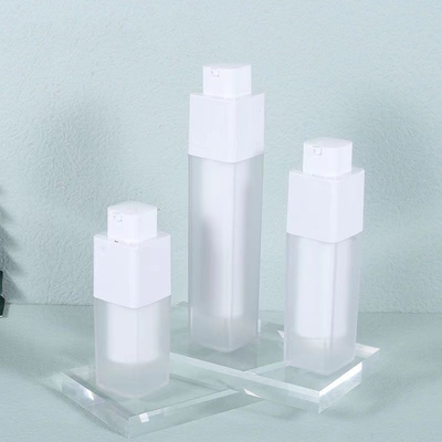 피부 관리를 위해 사용자 정의 색상 용량으로 30ml 공기 없는 병 제조