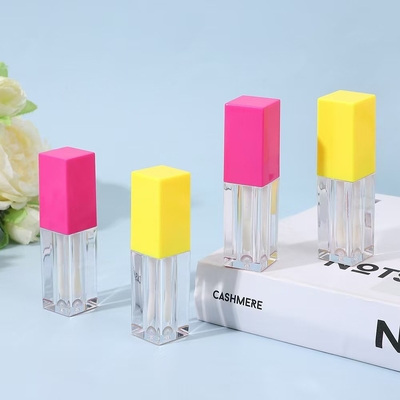 브러쉬와 함께 정면 플라스틱 입술 가시 튜브 화장품 타입 입술 광택 사용자 지정 색상 4.9ml