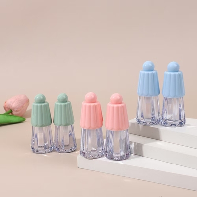 화장품 유형 입술 광택 4.5ml 다양한 색상 우산 모양 덮개와 함께 플라스틱 튜브