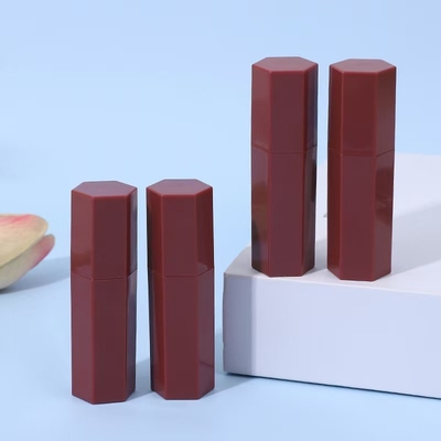 립스틱 빨강 스틱 및 반짝이는 효과에 대한 헥사그널 플라스틱 립스틱 튜브 5ml 샘플 제공
