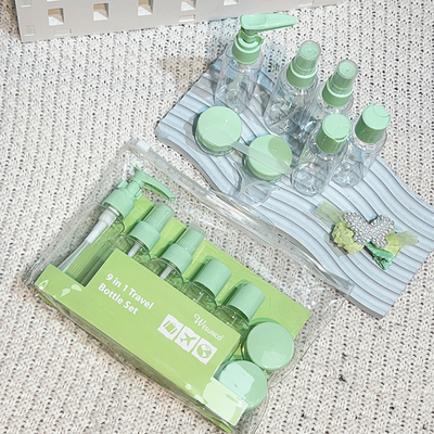핫 스탬핑 50ml 색상 피부 관리 여행 세트를 위해 사용자 정의 플라스틱 병