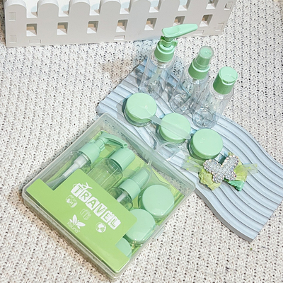 보기 디자인 7 조각 플라스틱 여행 50ml 병 세트 개인 관리용 패키지