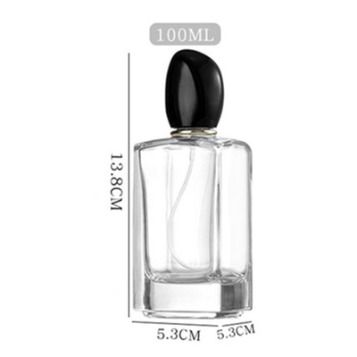 50ml 용량 100ml 용량과 특유의 불규칙한 모양의 뚜?? 이 있는 정사각형 유리 향수 병