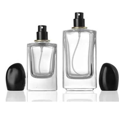 50ml 용량 100ml 용량과 특유의 불규칙한 모양의 뚜?? 이 있는 정사각형 유리 향수 병