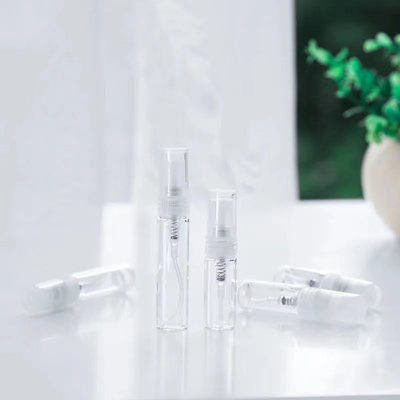2ML 3ML 5ML &amp; 10ML 비어있는 유리 향수 스프레이 플라스틱 스프레이와 샘플 컨테이너