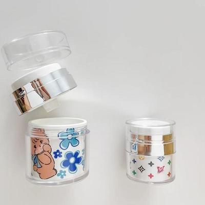 비어있는 포장 실버 어깨와 함께 공기 없는 항아리 얼굴 크림과 눈 크림의 100% 제품 배출